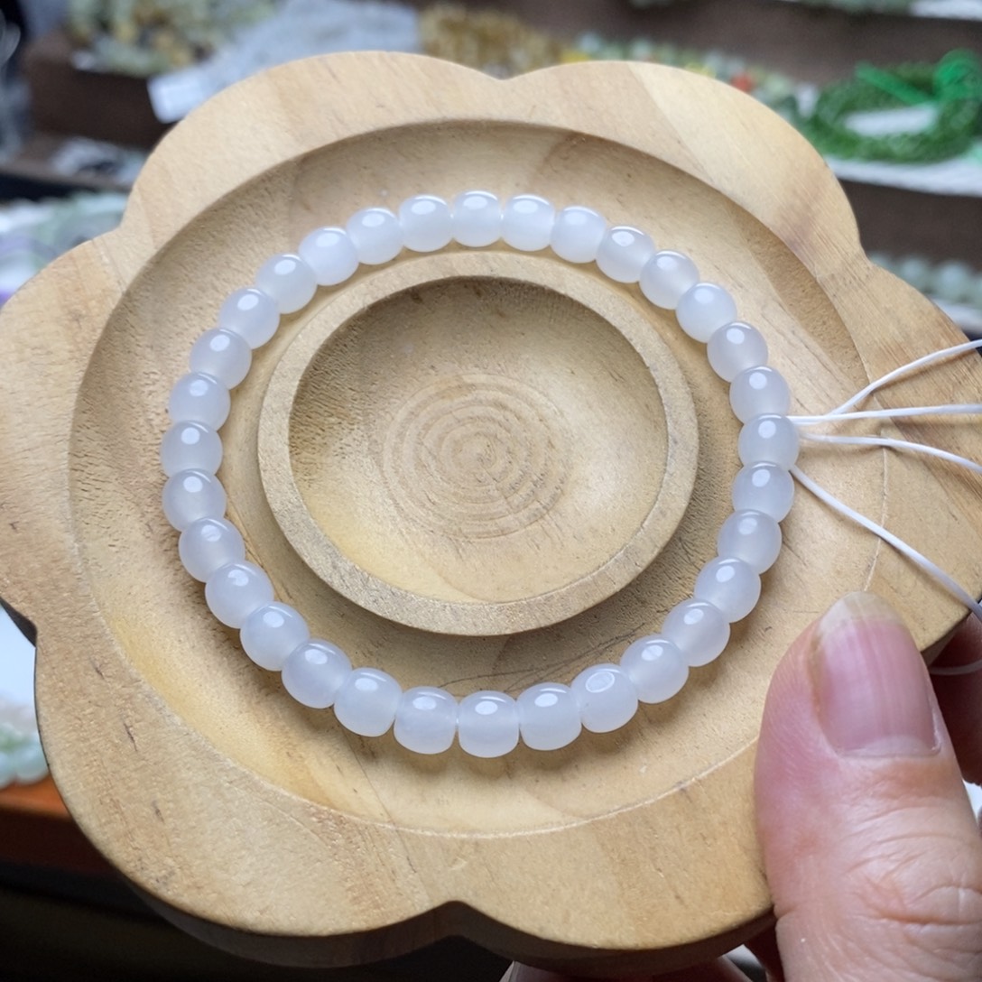 和田玉未镶嵌手链6mm高白冰直切