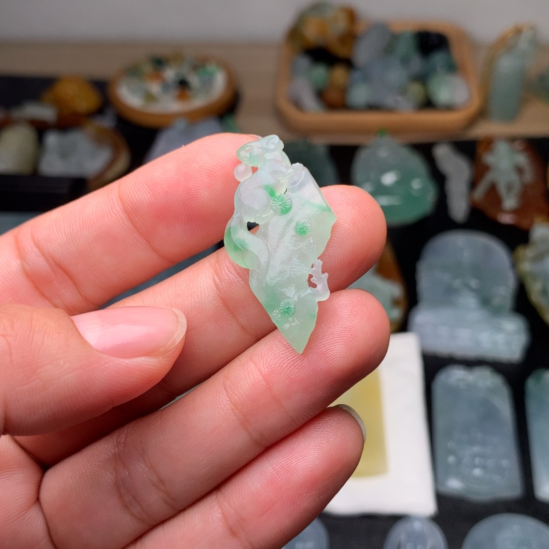 定制翡翠未镶嵌1****9松鼠