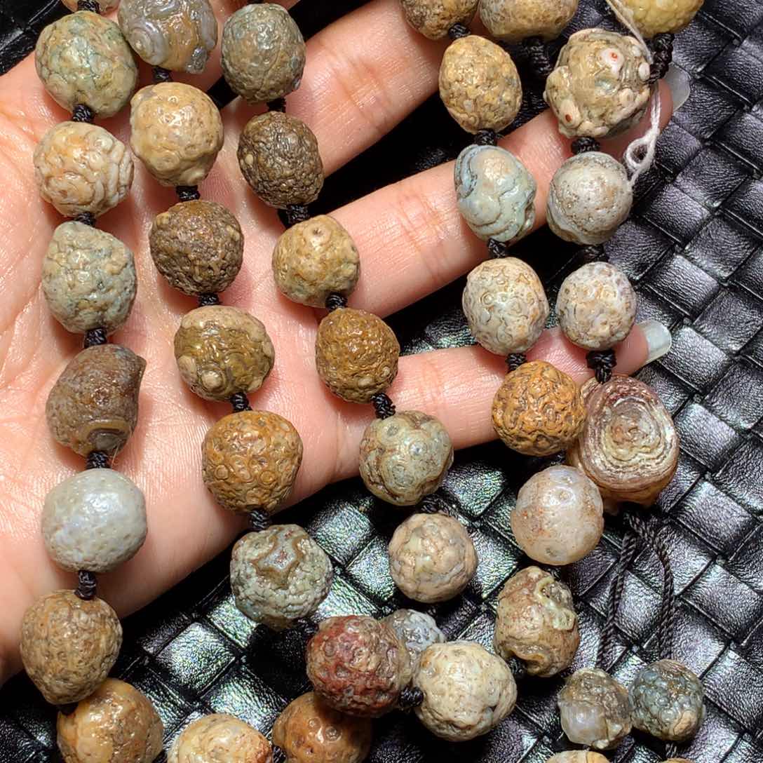 未镶嵌玛瑙/玉髓珠宝半成品