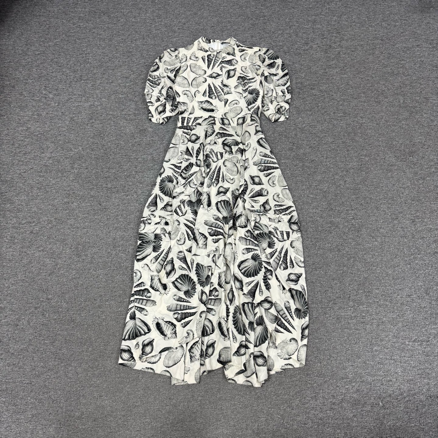 99新 AMIPARIS 麦昆 白色 海螺 短袖 连衣裙 40码 99新