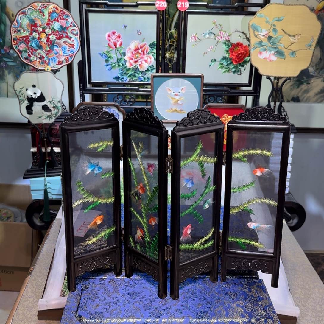 刺绣刺绣工艺精湛