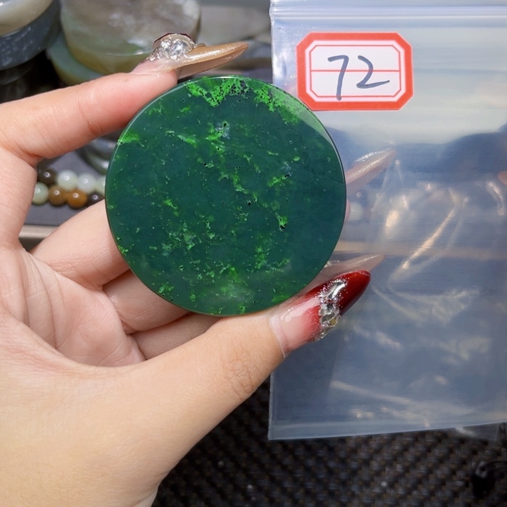 和田玉和田玉边角料随机发未镶嵌