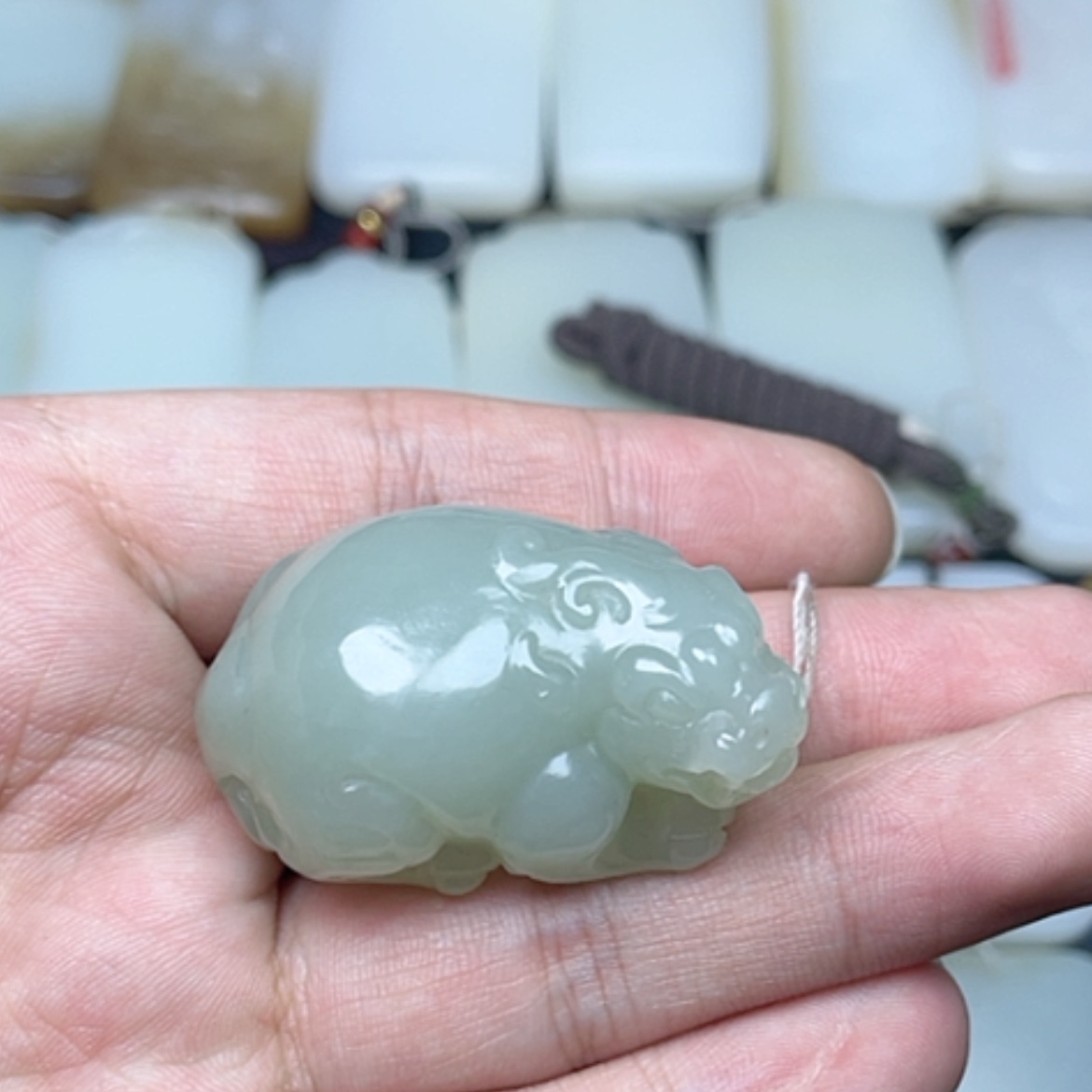 【闪购商品】颈饰未镶嵌和田玉