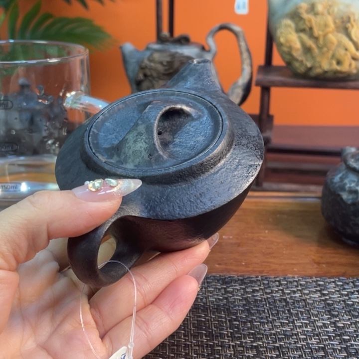 紫**哥冰碛岩飞燕壶茶具