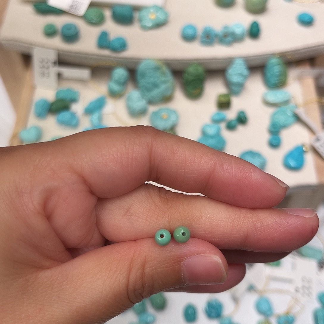 敏***敏南红玛瑙未镶嵌珠宝半成品