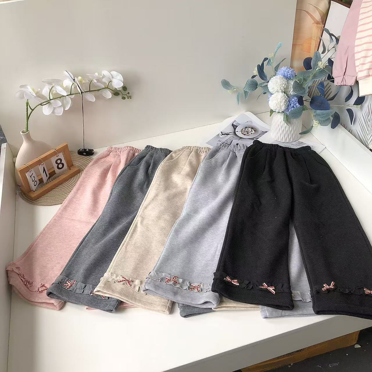 F110吉祥儿童新款加绒休闲裤红格子蝴蝶结