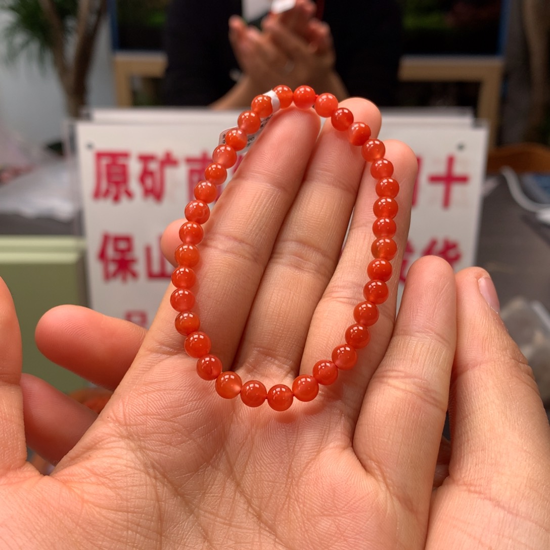 南红玛瑙5mm河湾冰红单圈手串未镶嵌