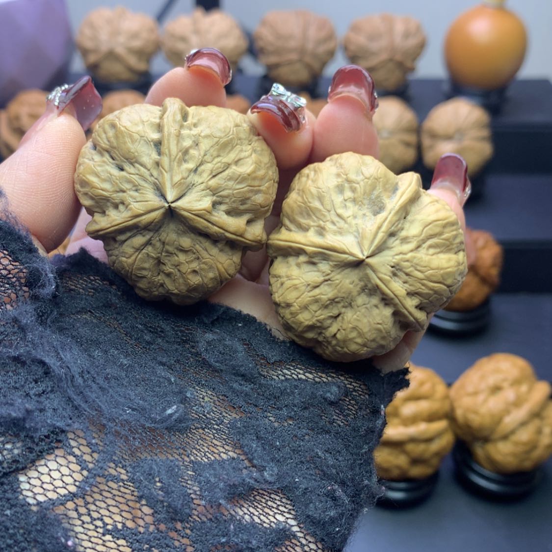 【闪购商品】文玩核桃吊坠老八一三棱