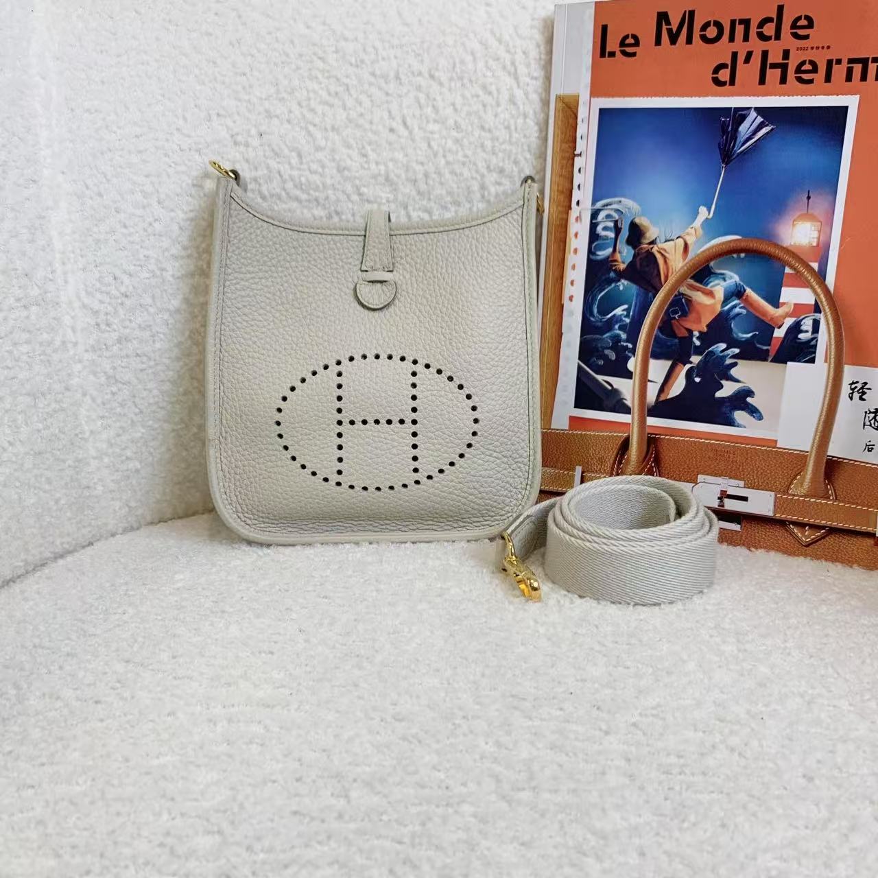 99新 Hermes/爱马仕 壹臻/冰川白金扣mini伊芙琳 b刻/ 83816750