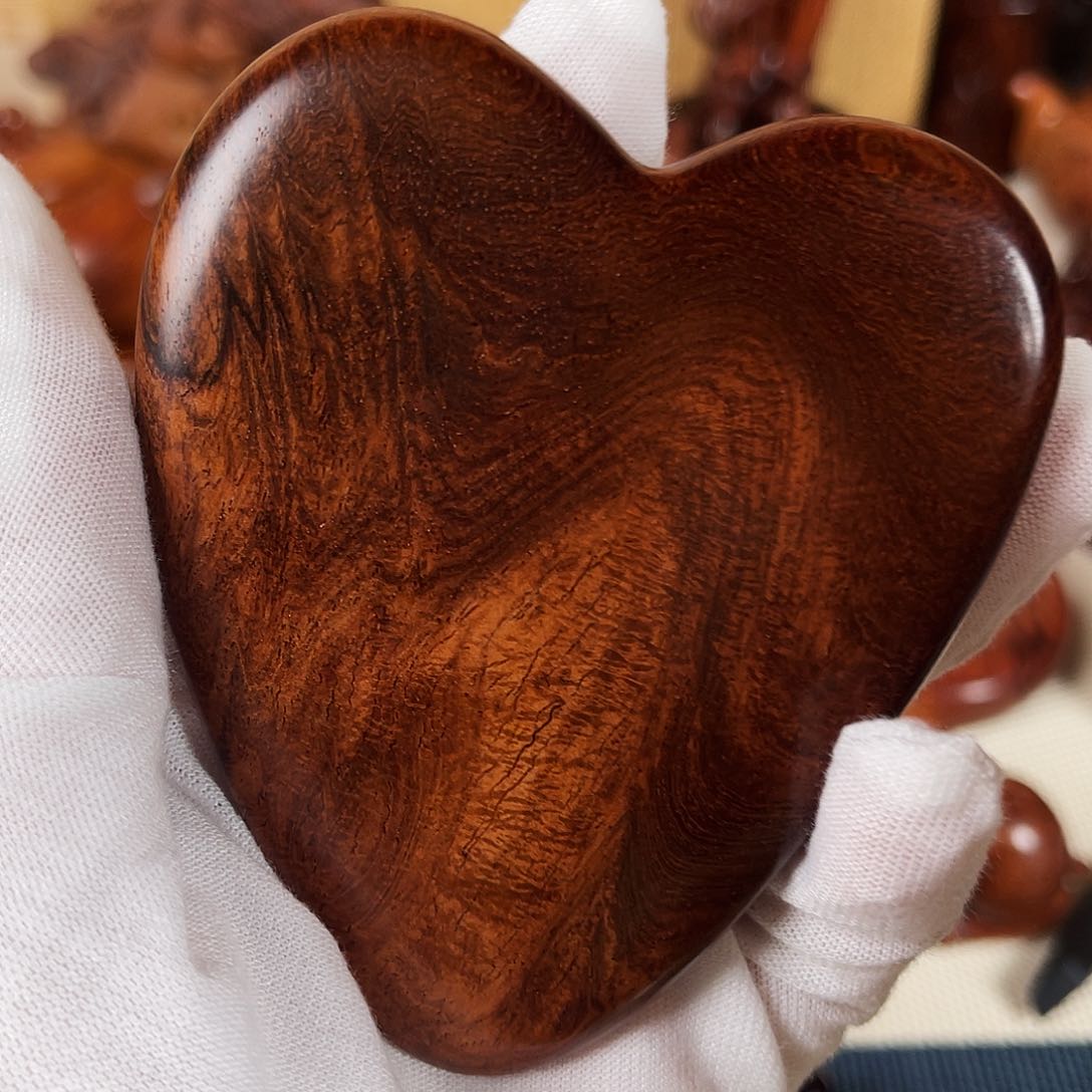 黄花梨/降香黄檀把件把件