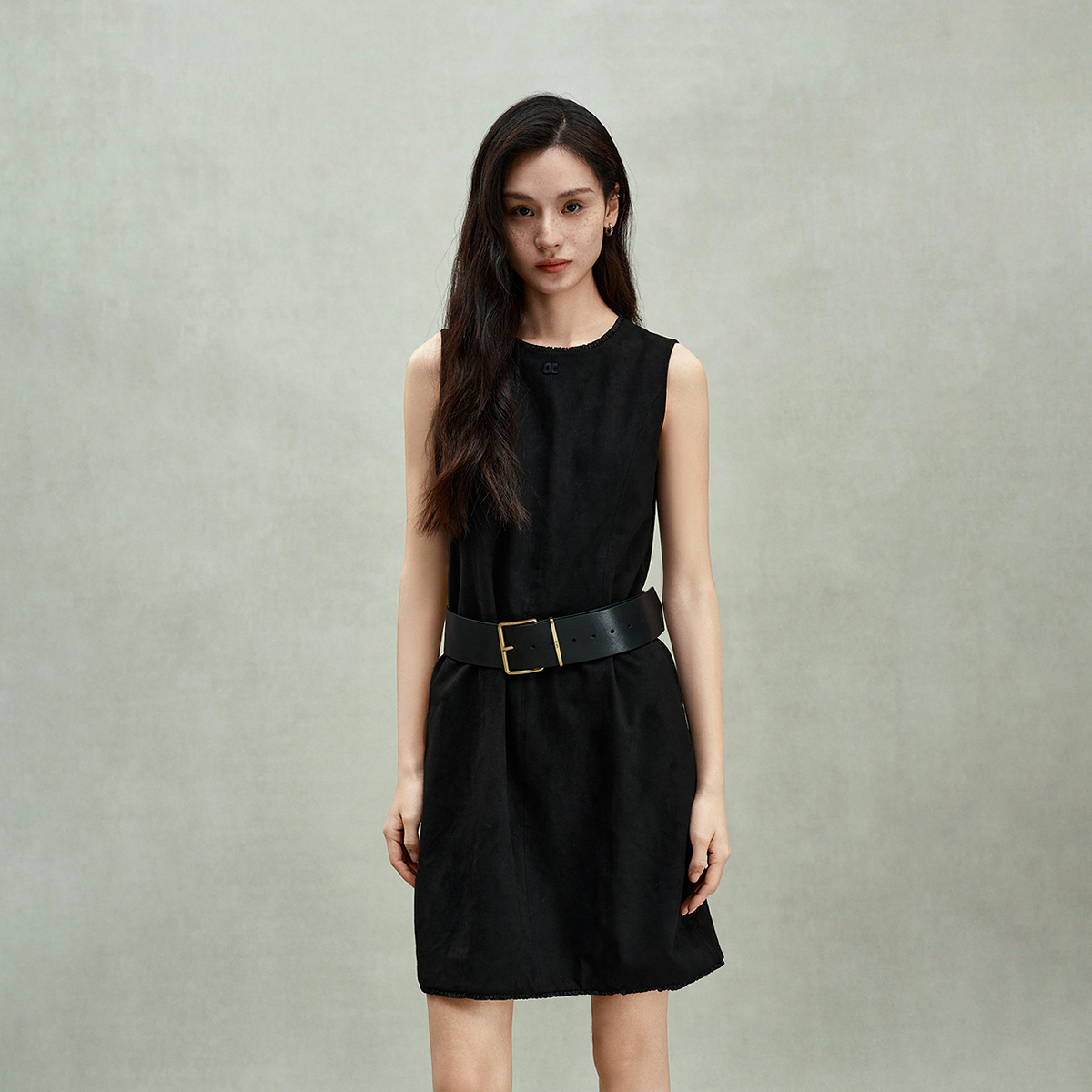 【许半夏推荐】欧时力高级雾面无袖连衣裙A字裙气质2025春