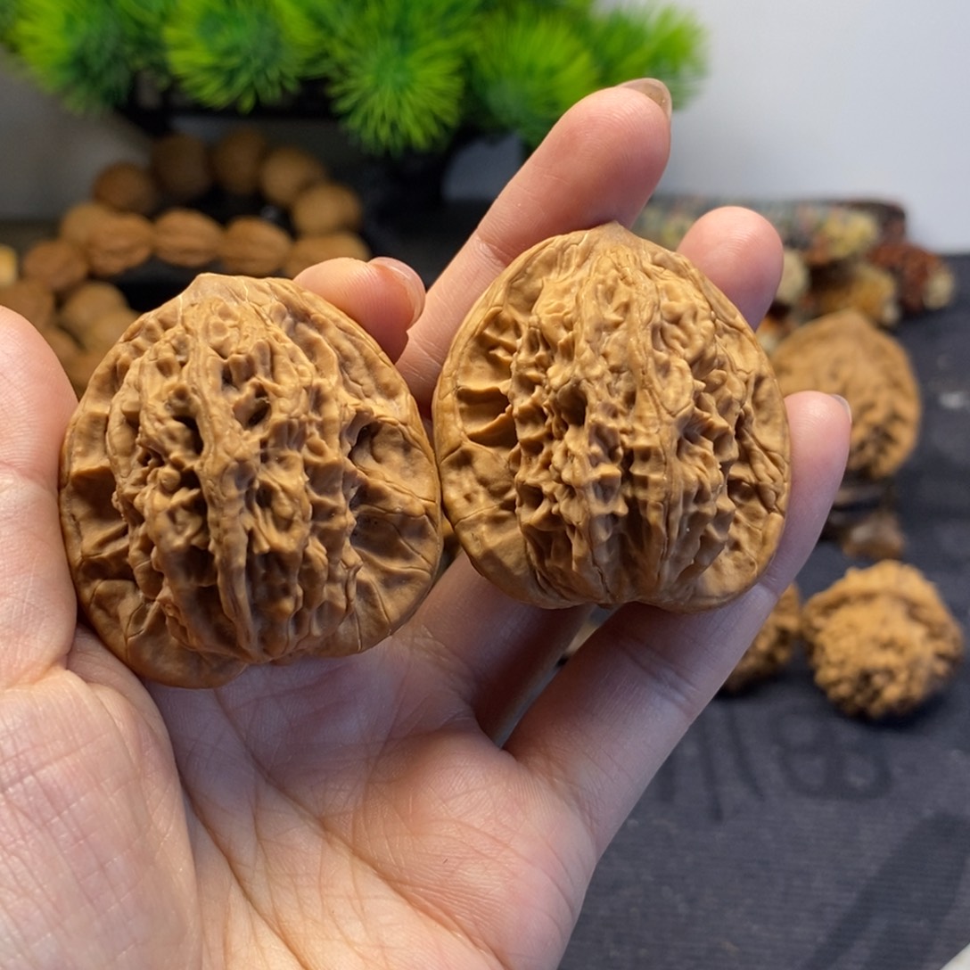 文玩核桃吊坠虎头福利对39