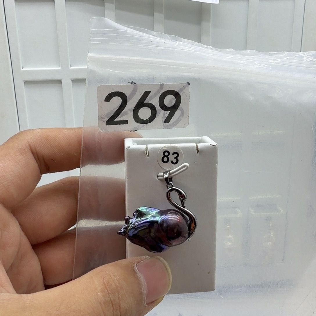 合金淡水珍珠颈饰