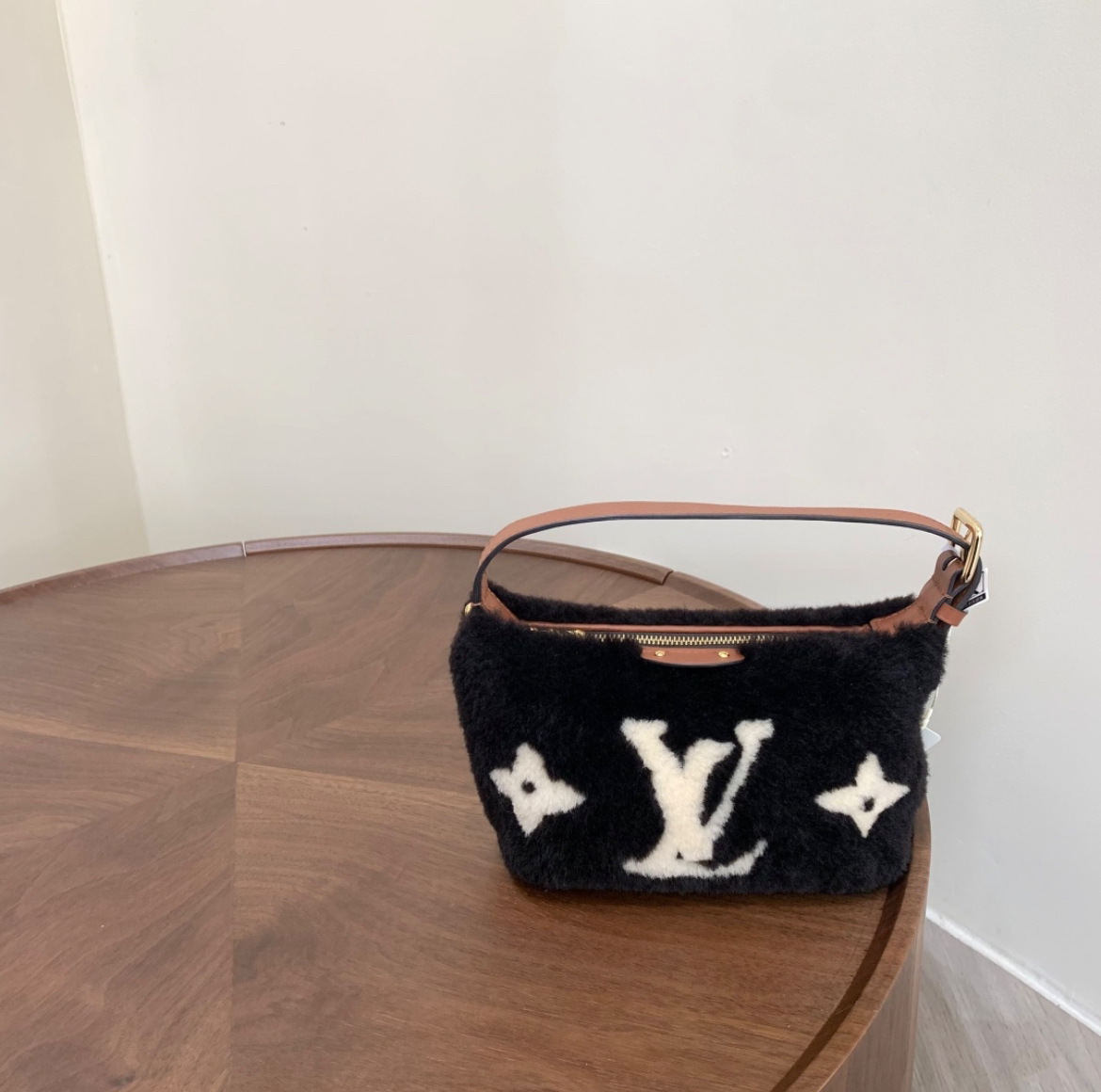 99新 LouisVuitton/路易威登 LV ski滑雪限定泰迪hobo包 US532713