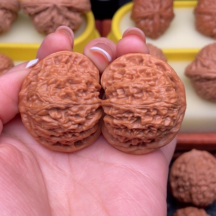 文玩核桃把件L***ω41宫灯