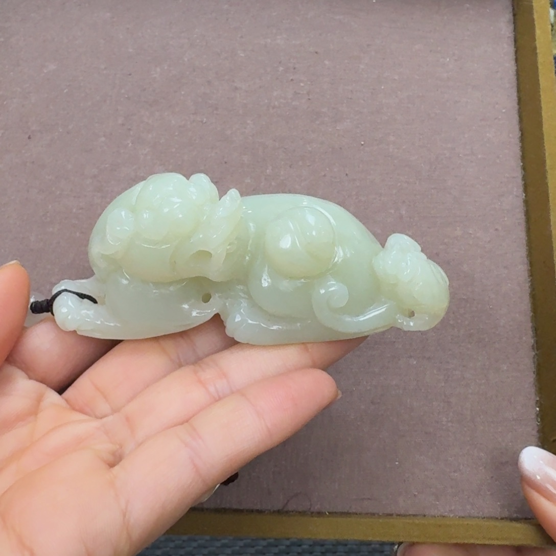 未镶嵌和田玉挂件