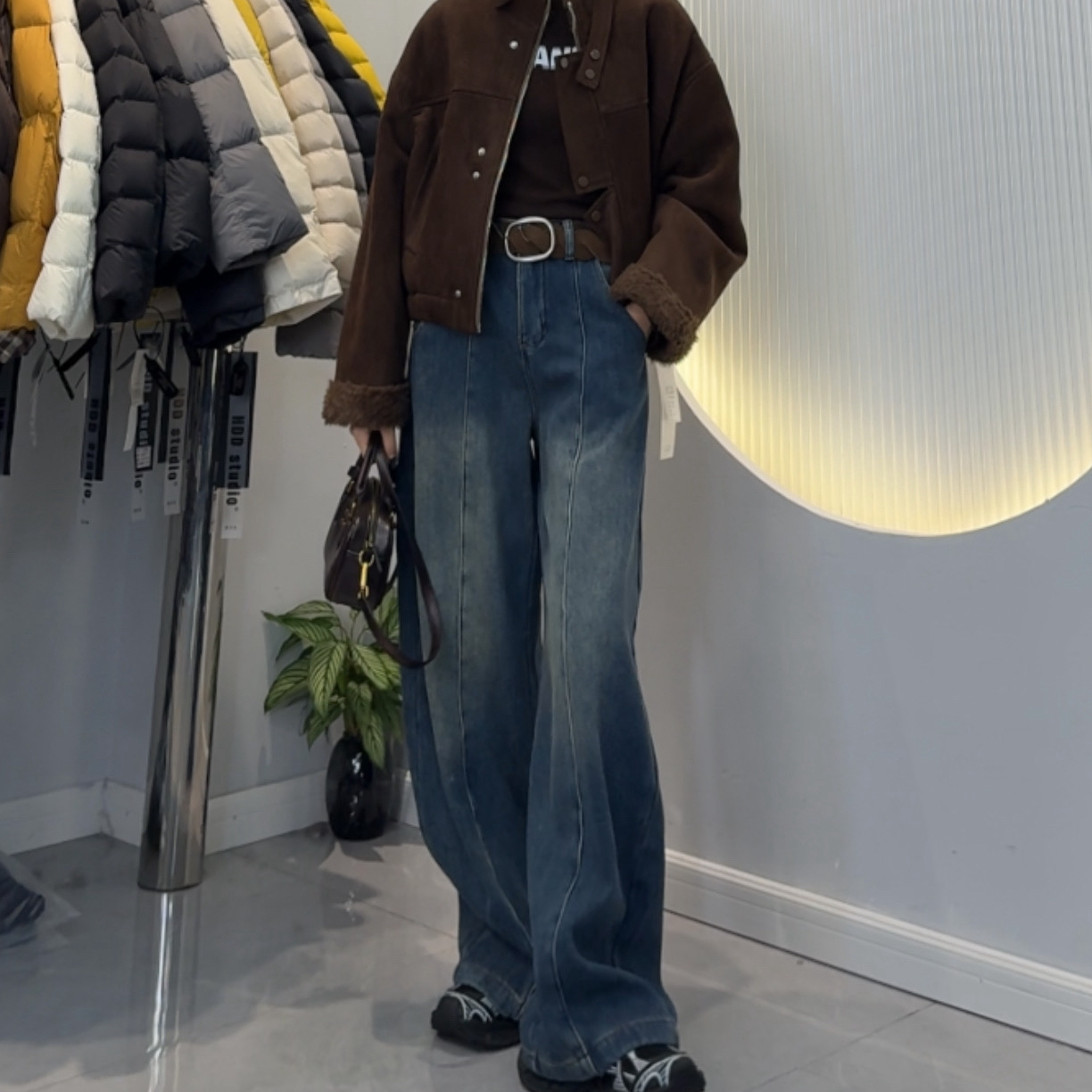 欢欢家8872新款阔腿弯刀裤小个子显瘦显高显腿长氛围感牛仔裤