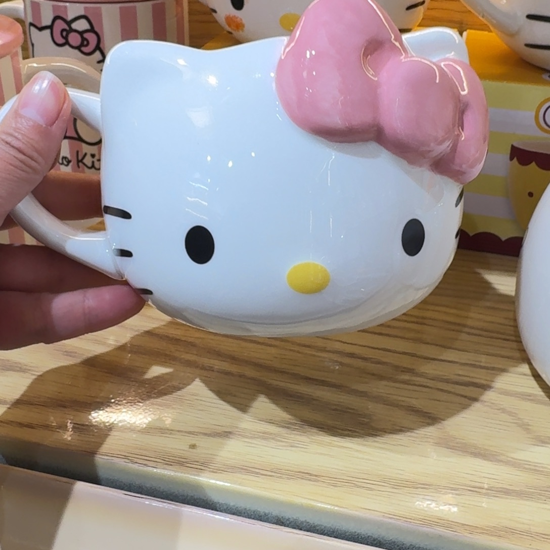 x***x陶摆件瑕疵陶瓷不退不换，满28包邮，偏远地区除外 