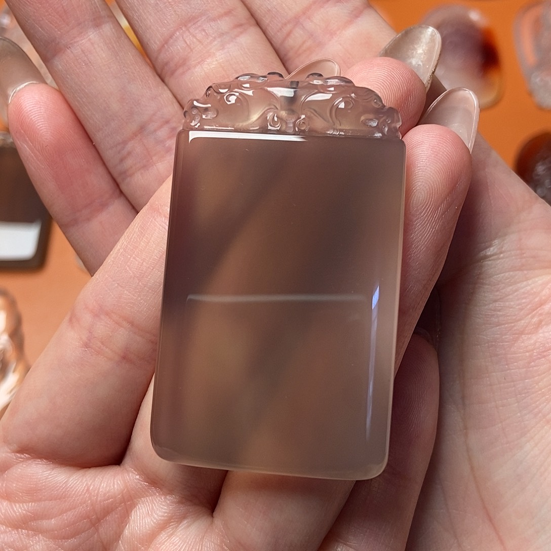 玛瑙/玉髓未镶嵌颈饰