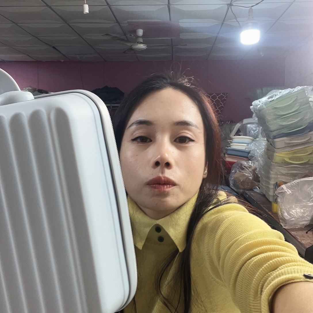 灰色小包包1个包包