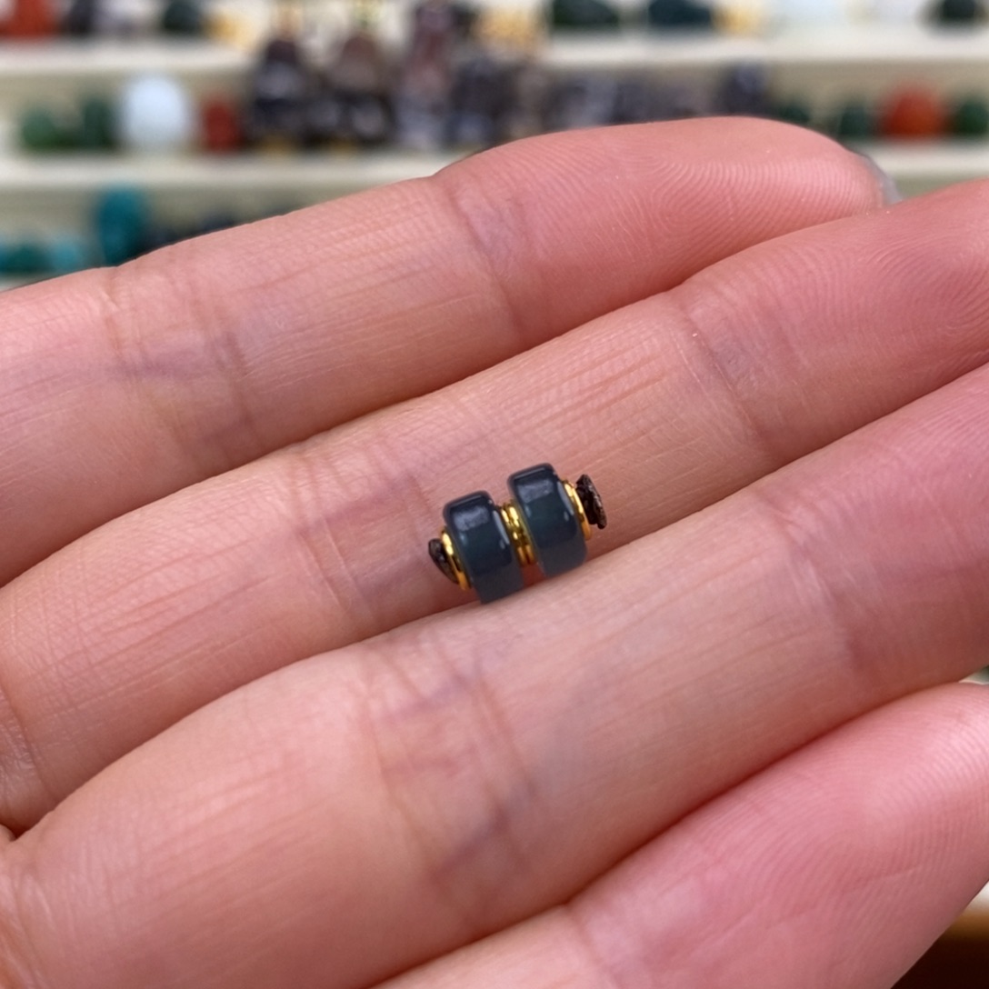 翡翠颈饰18K金镶嵌隔片