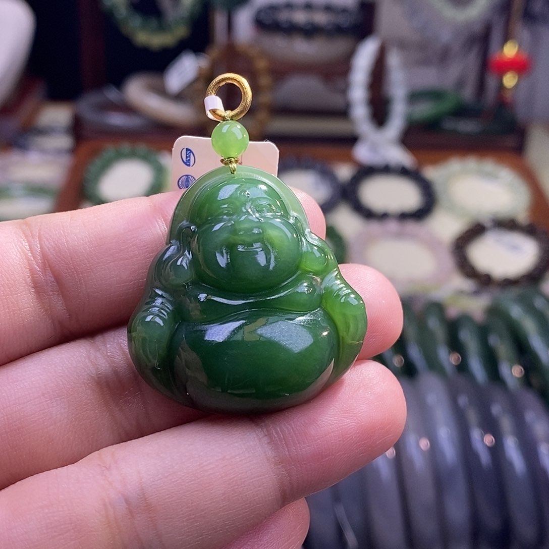 颈饰未镶嵌和田玉碧玉俄料老料冰底辣绿金镶佛公吊坠