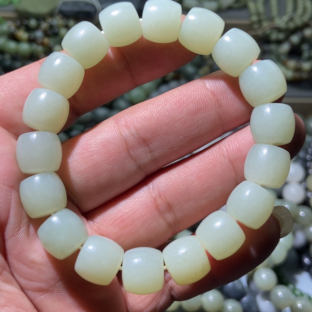 和田玉手链未镶嵌