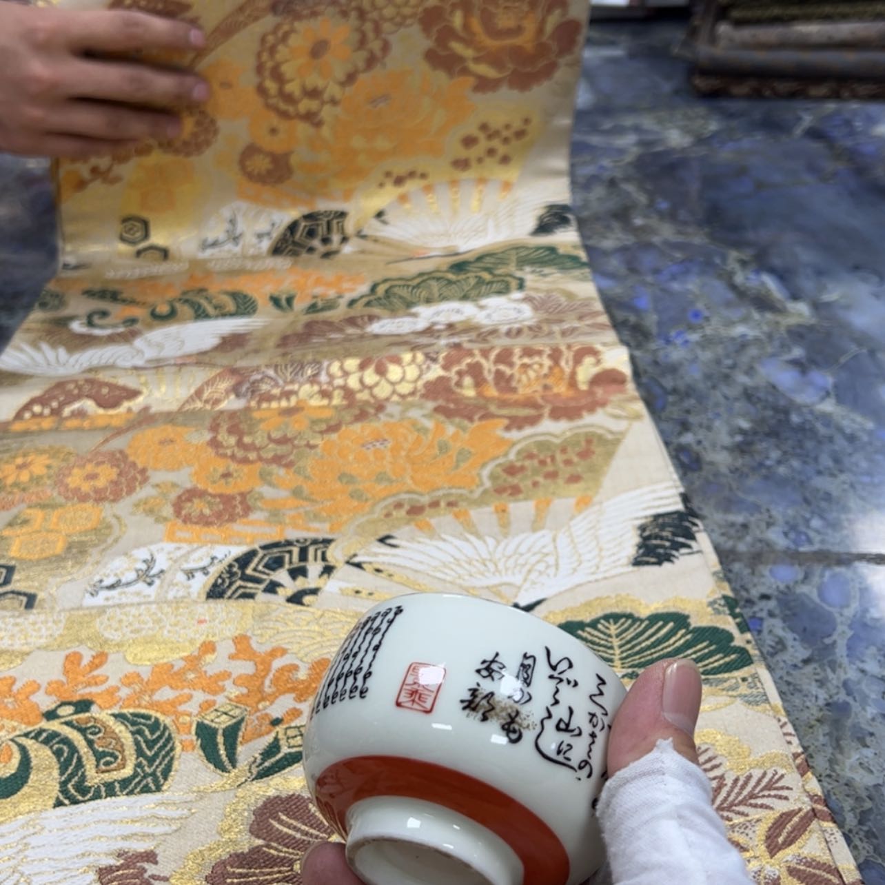 【闪购商品】柚**子陶瓷马克杯带盖勺