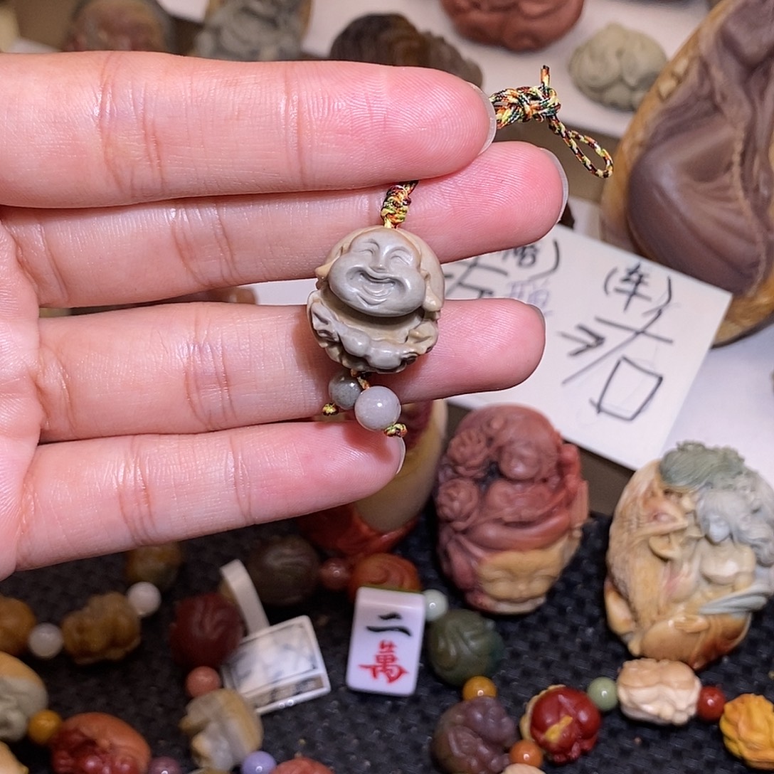 石英质玉（阿拉善玉）未镶嵌手链