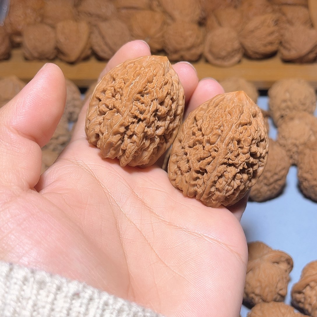 文玩核桃把件37大蒜头 牛逼对 瑕疵