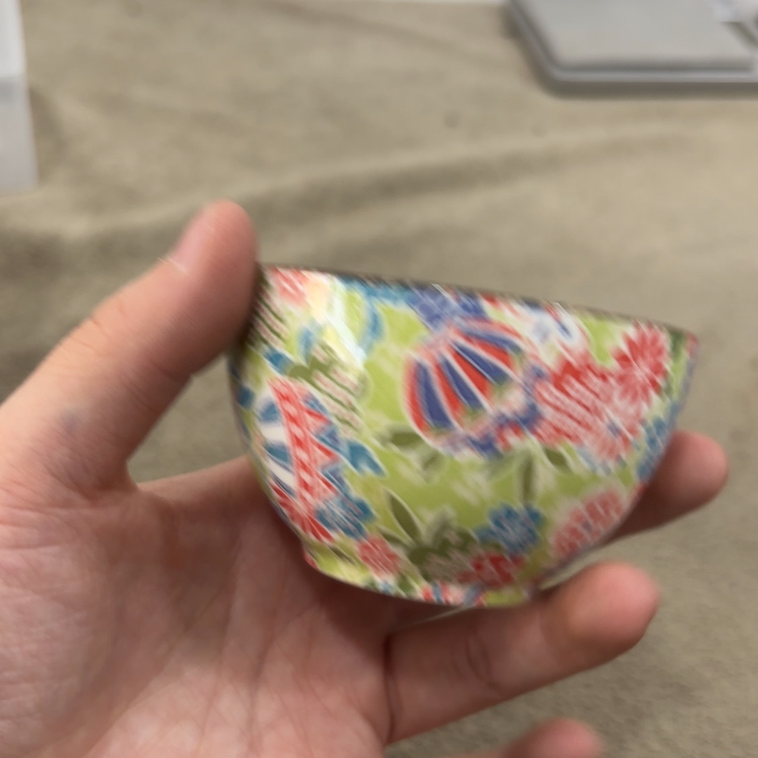 瓷片非常好看漂亮的物品 