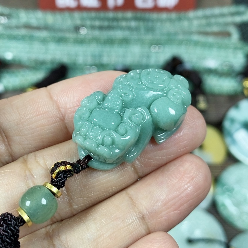 【闪购商品】翡翠颈饰未镶嵌玉吊坠翡翠玉四钱貔貅吊坠小款