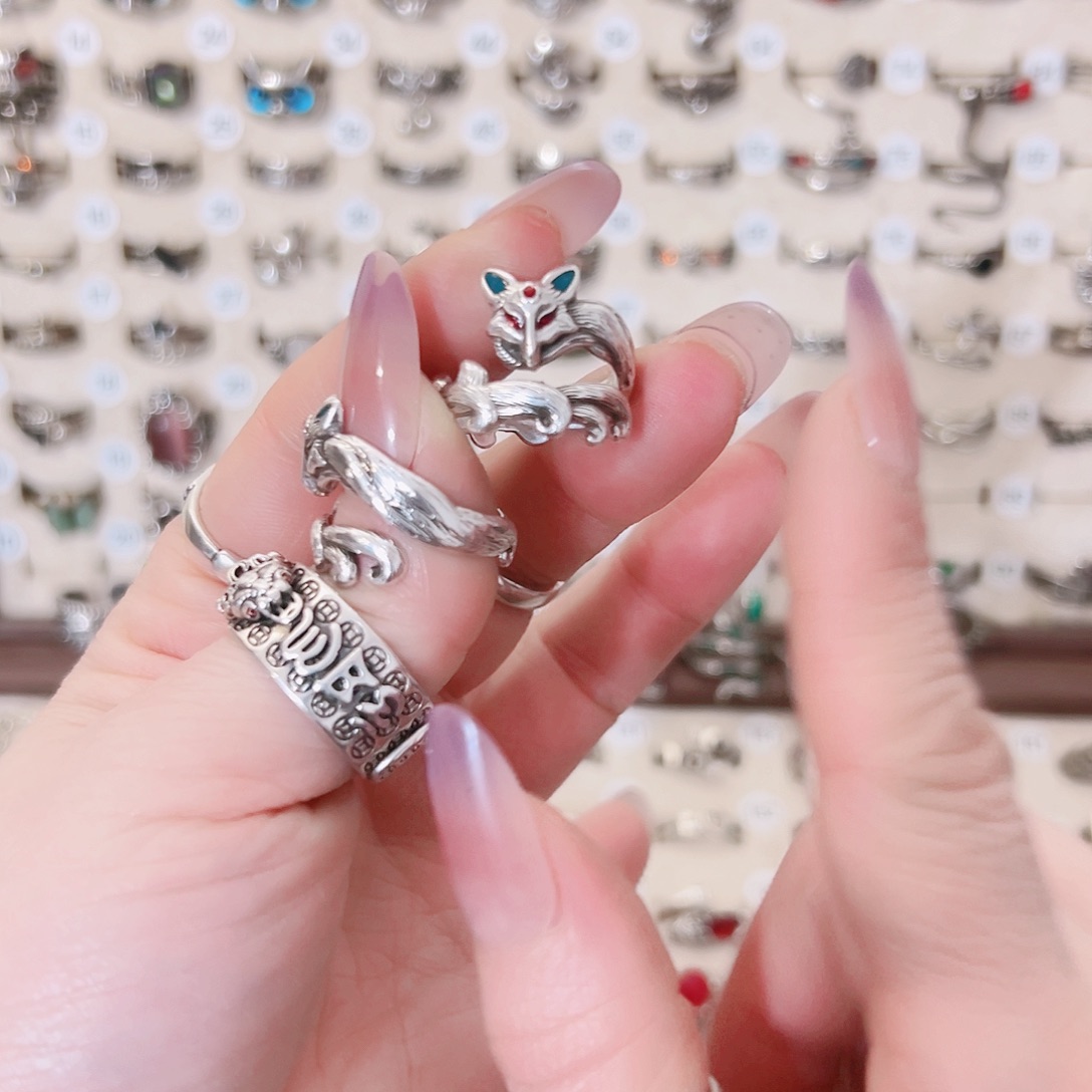 铜合金上开口九尾狐