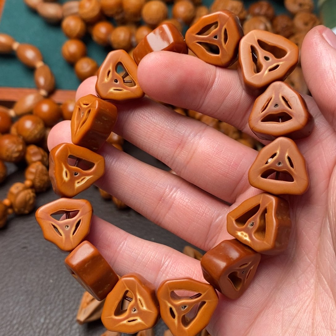 橄榄核吊坠橄榄核