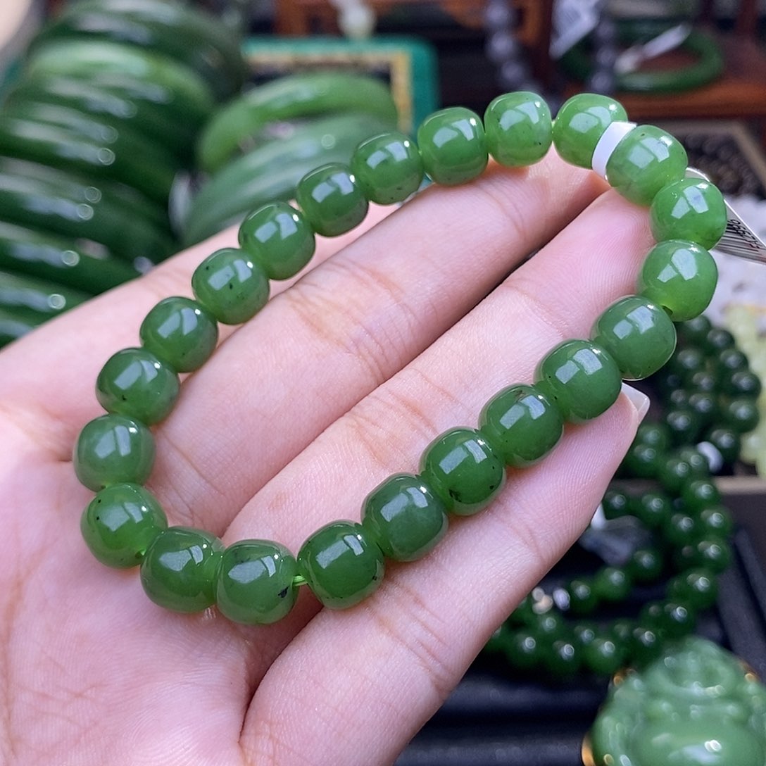 和田玉碧玉阳绿珠串老型8.5mm未镶嵌