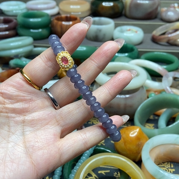 石英质玉手镯未镶嵌