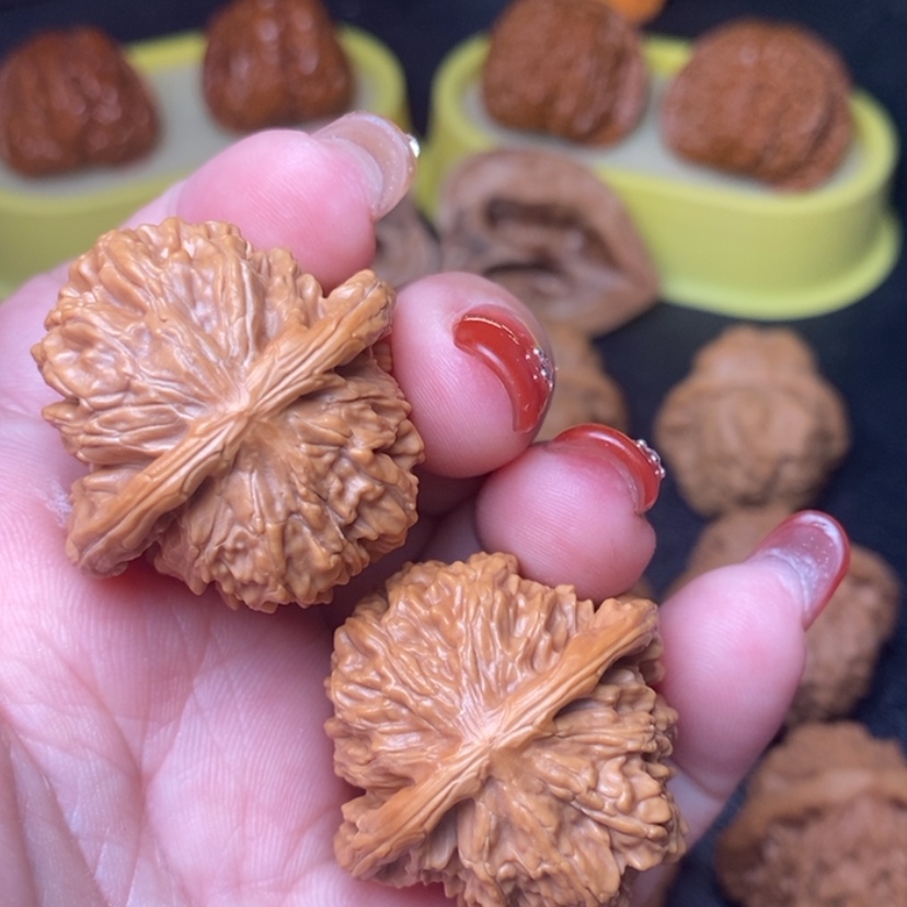 【闪购商品】文玩核桃把件823号四座楼34