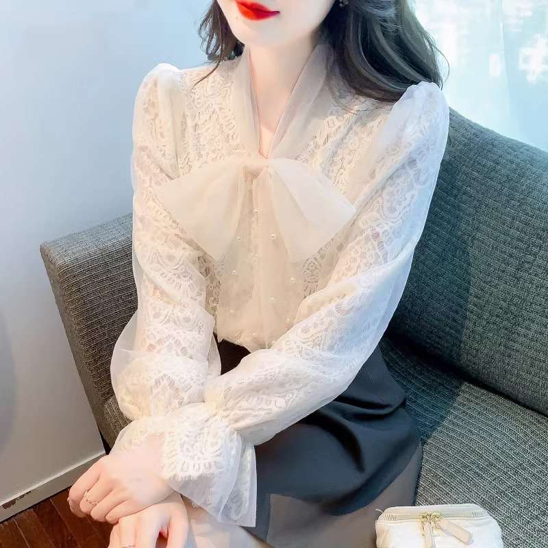 欧洲站法式蕾丝蝴蝶结打底衫女2025新款春秋冬小香风内搭加绒衬衫