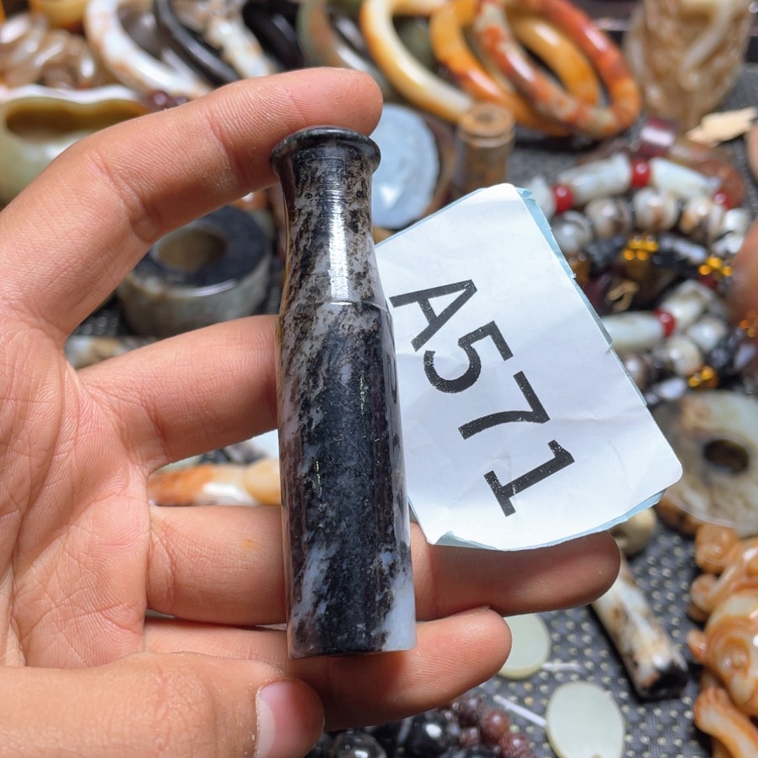 和田玉（糖玉）挂件未镶嵌