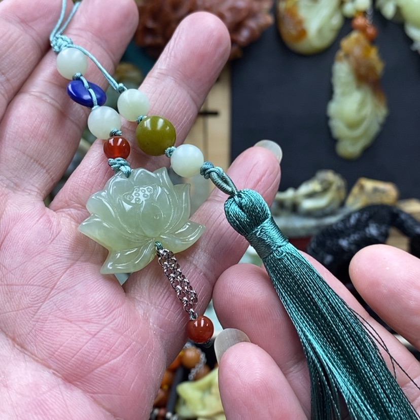 【闪购商品】蛇纹石玉手机链未镶嵌