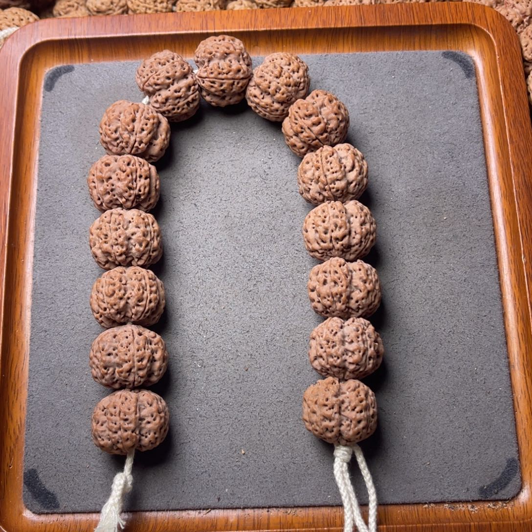 菩提籽类9号金刚菩提深沟龙骨梅花23