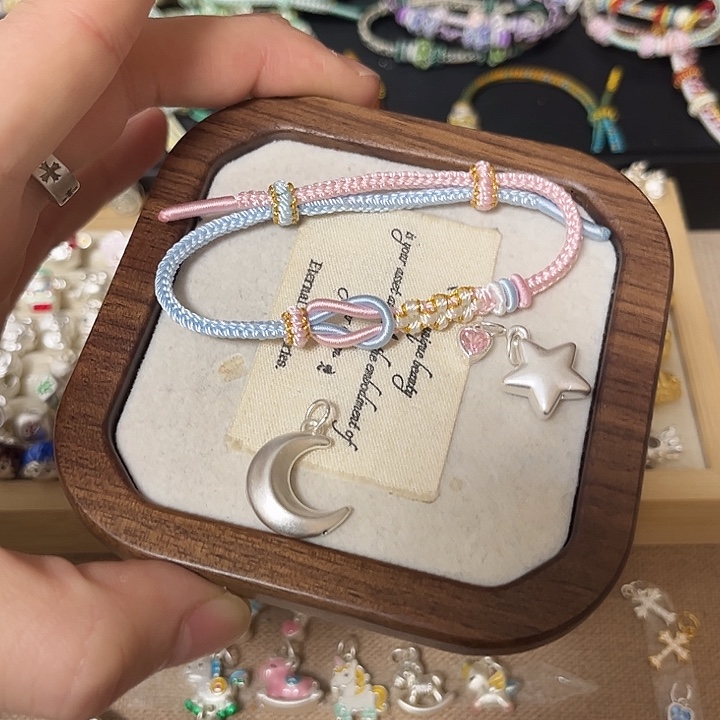 足银布艺银饰x3+手绳（月亮不穿）