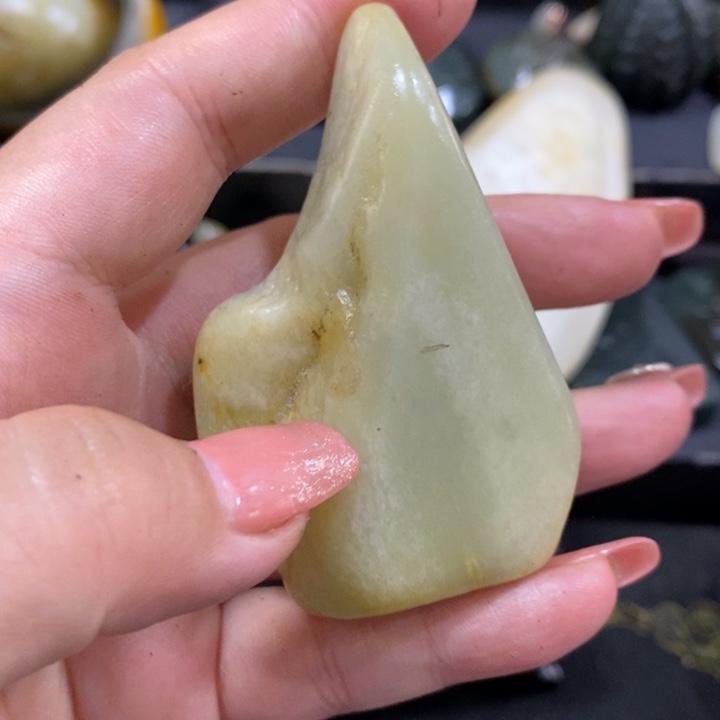 未镶嵌和田玉（糖玉）挂件