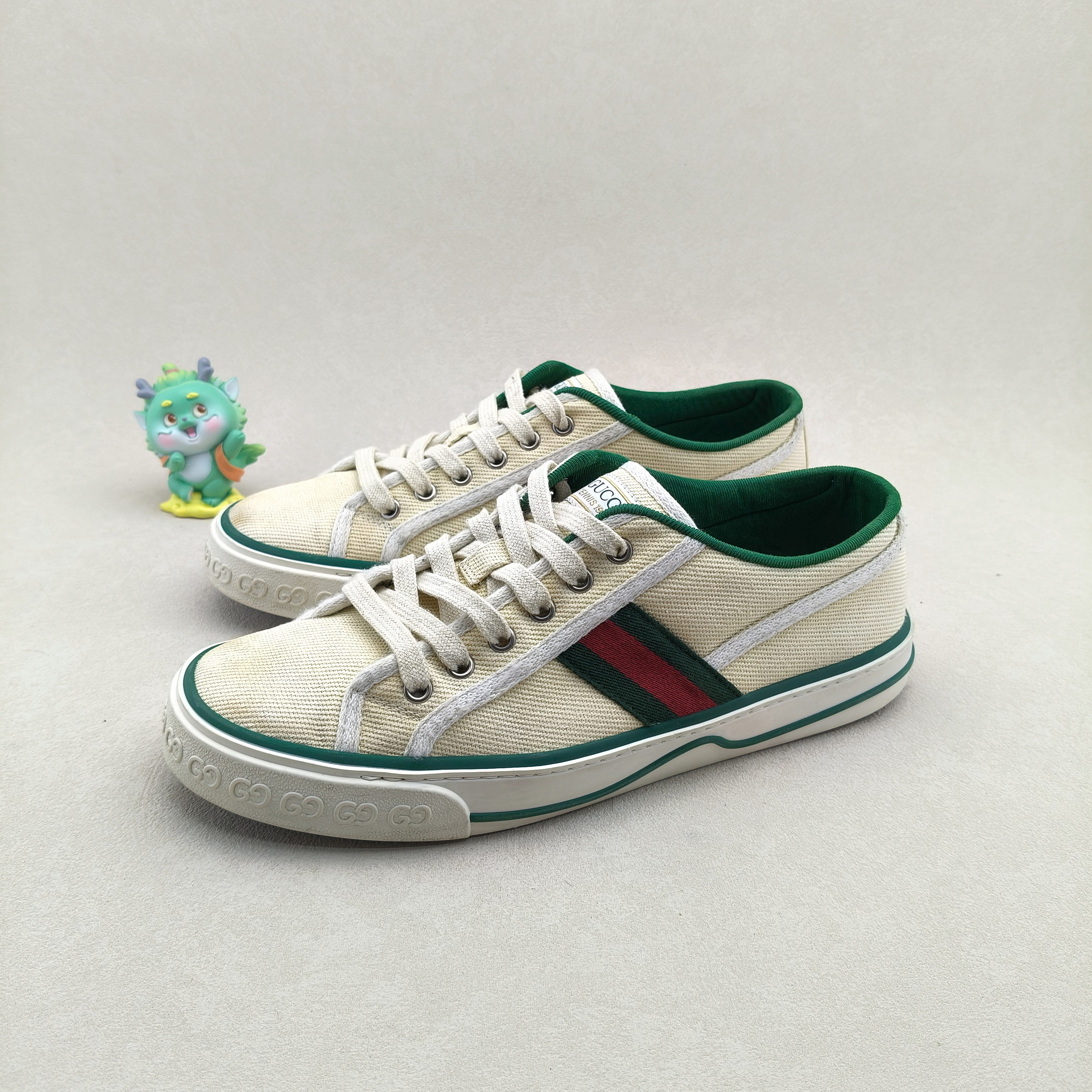 95新 GUCCI/古驰 42.5码/米白色1977 双色拼接系带 低帮休闲板鞋