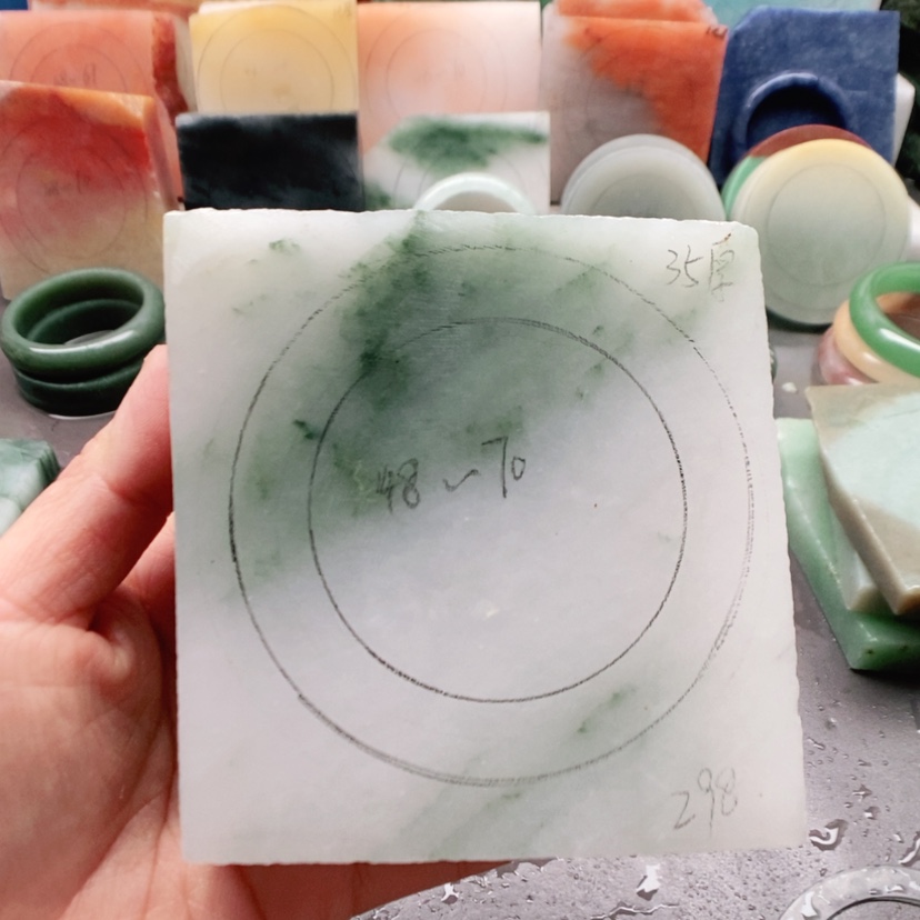 【闪购商品】定制石英质玉定制