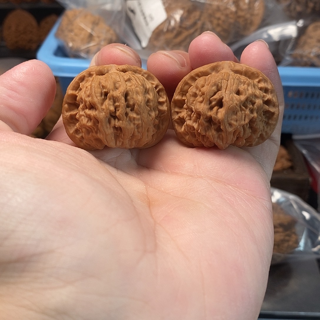 1文玩核桃京东第一矮37-268