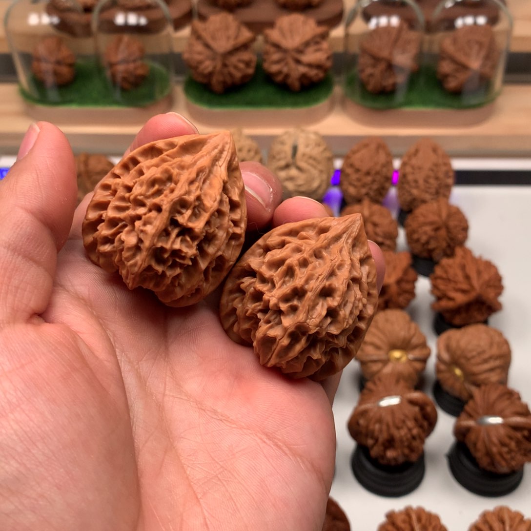 【闪购商品】吊坠文玩核桃用****5隐隐约约