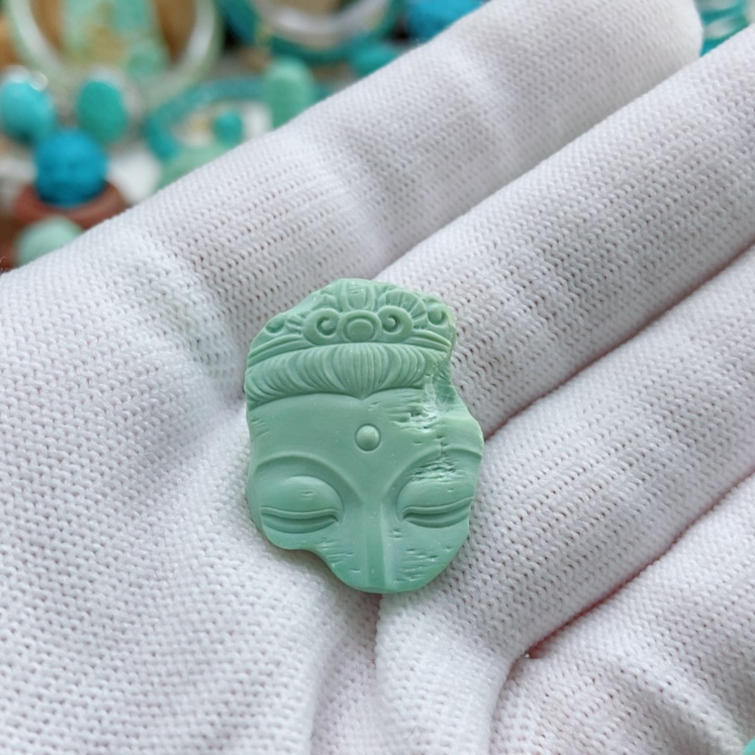 绿松石未镶嵌残佛