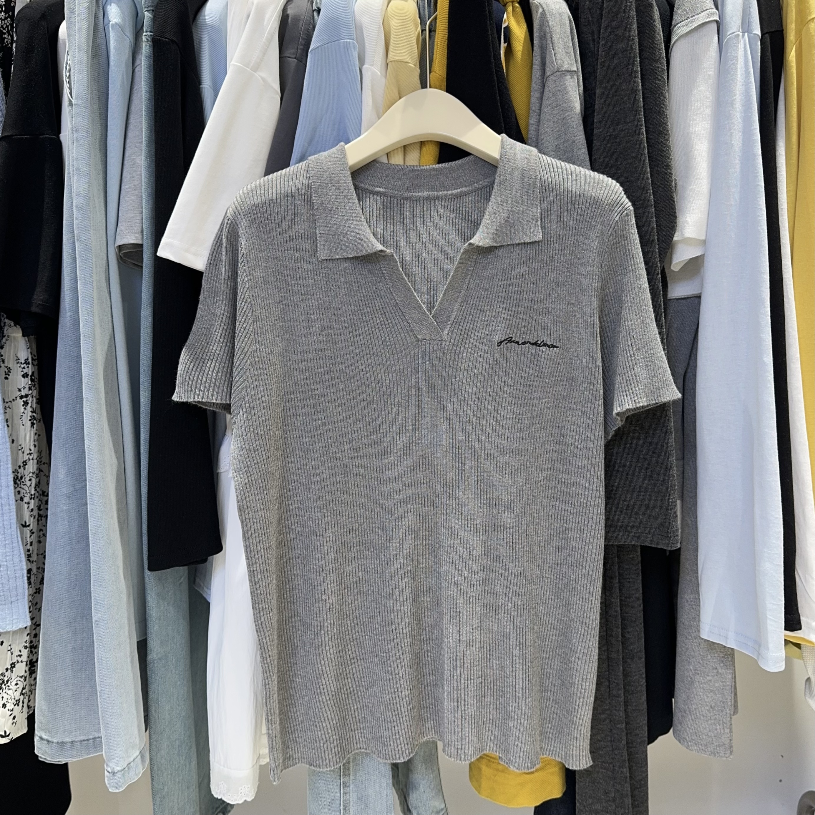 （十八家）689新款针织字母百搭短袖