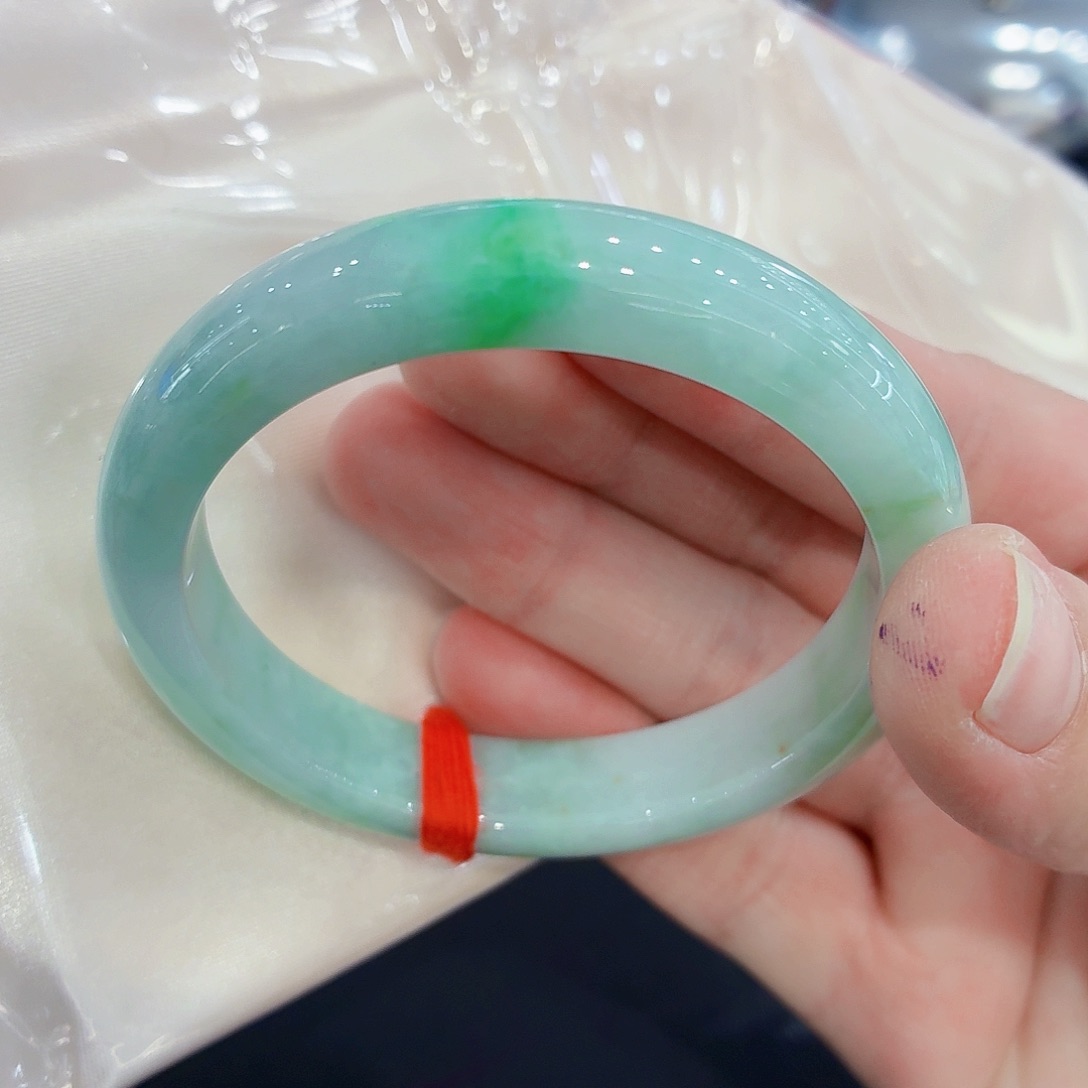 翡翠未镶嵌手镯翡翠54-53圈口